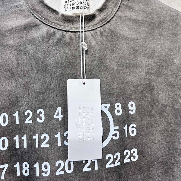 エムエムシックス ベーシック オーバーサイズ Tシャツ 偽物 Mao44849